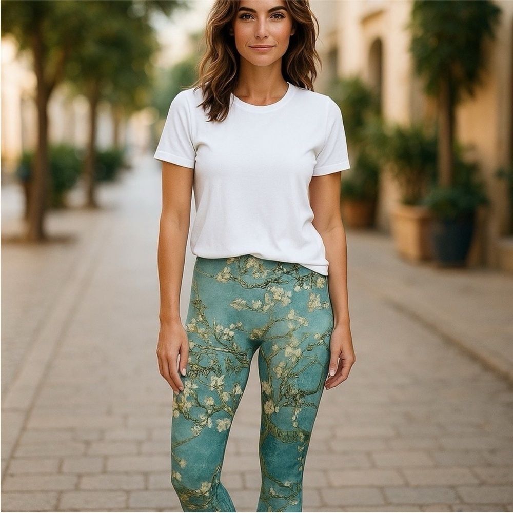 Immersive Van Gogh Exhibit Leggings NWT Almond Blossom Print Teal Cream- Size M